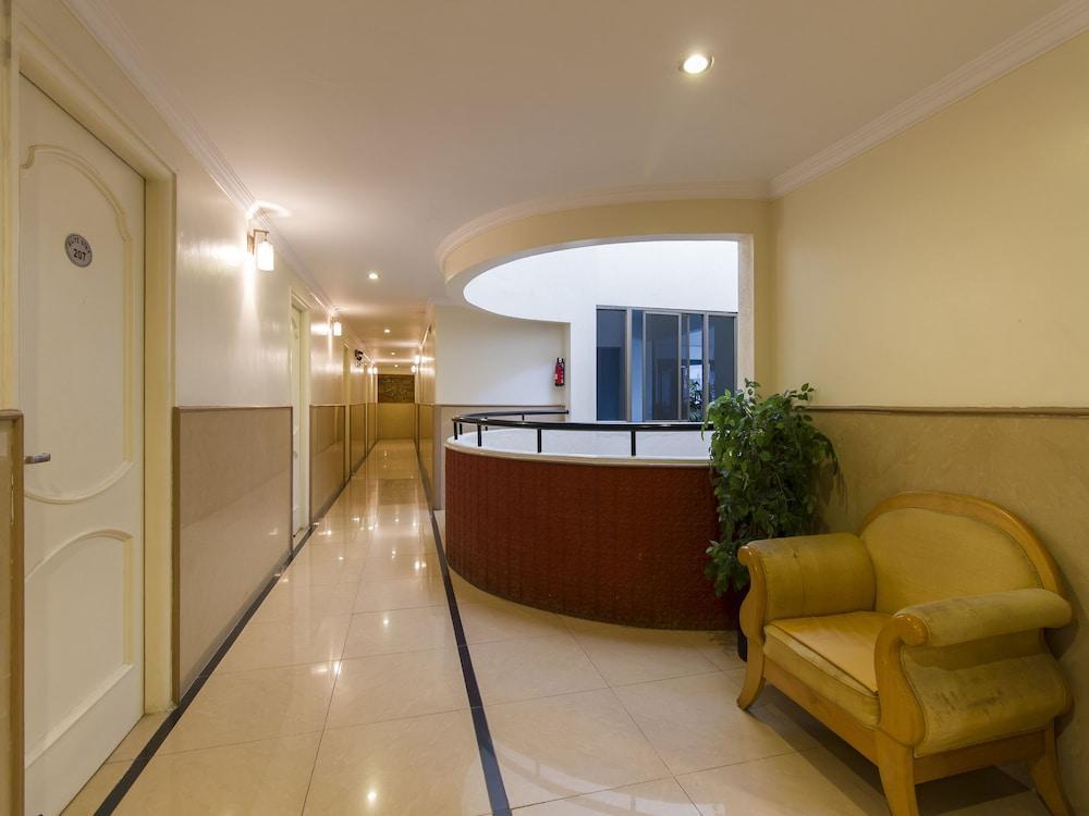 Hotel Vaishnavi Residency Bangalore Exterior foto