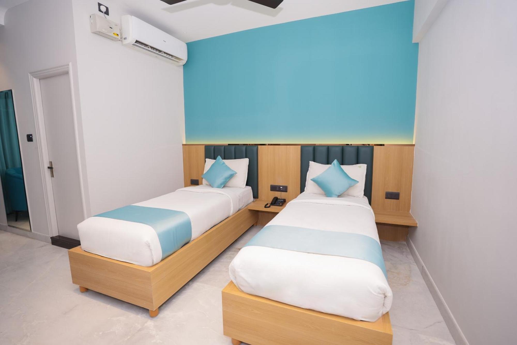 Hotel Vaishnavi Residency Bangalore Exterior foto
